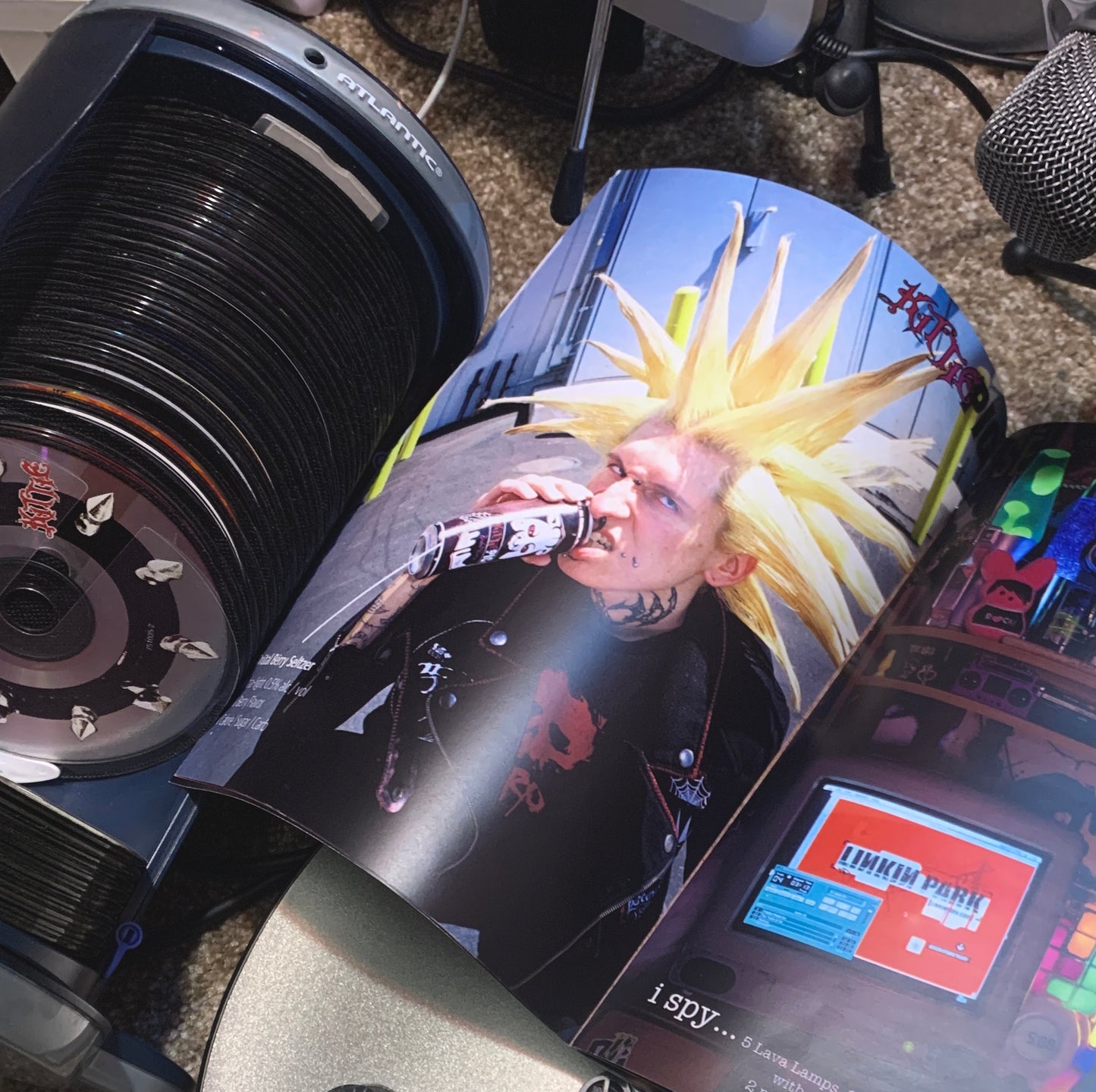 What's Nu? Magazine: Issue #007